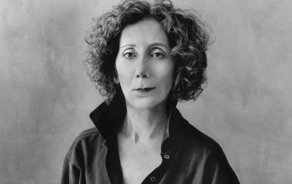 «Алгоритмы могут управлять нашей жизнью, но я убеждена, что будущее будут делать люди», - говорит программист Эллен Ульман. На фотографии: Эллен Ульман, фото Marion Ettlinger (www.marionettlinger.com)