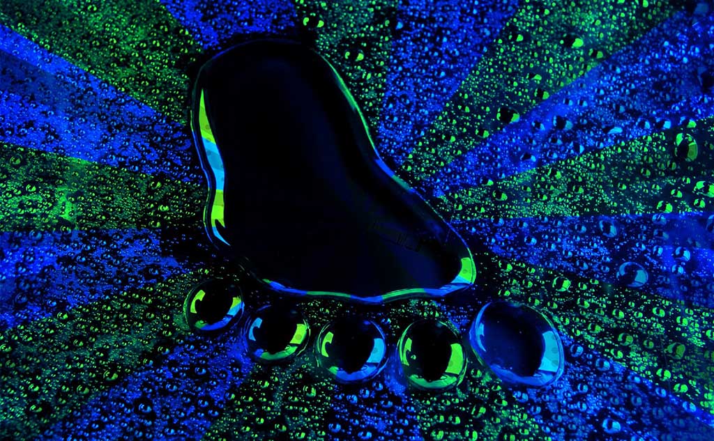 Цифровые следы не выполняют функцию паспорта, но их содержимое и метаданные влияют на репутацию, доверие и безопасность. Изображение: pixabay.com.